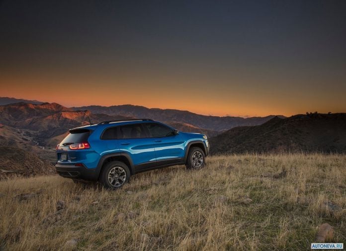 2019 Jeep Cherokee - фотография 77 из 173