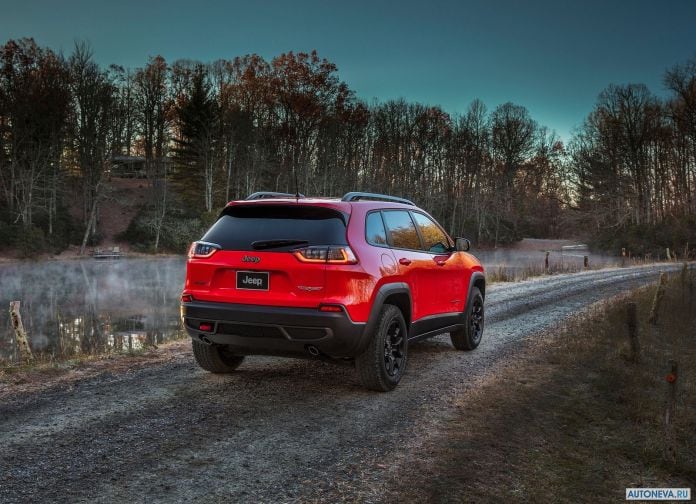 2019 Jeep Cherokee - фотография 82 из 173