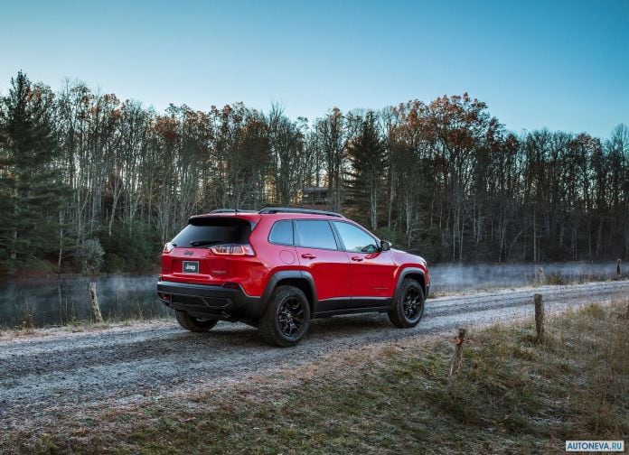 2019 Jeep Cherokee - фотография 83 из 173