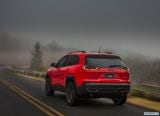 jeep_2019_cherokee_088.jpg