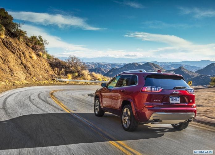 2019 Jeep Cherokee - фотография 92 из 173