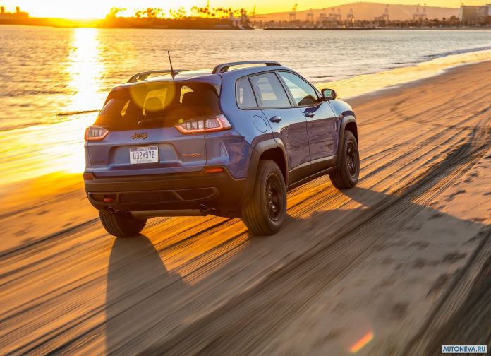 2019 Jeep Cherokee - фотография 93 из 173