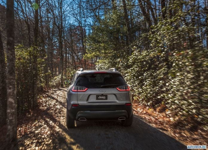 2019 Jeep Cherokee - фотография 129 из 173