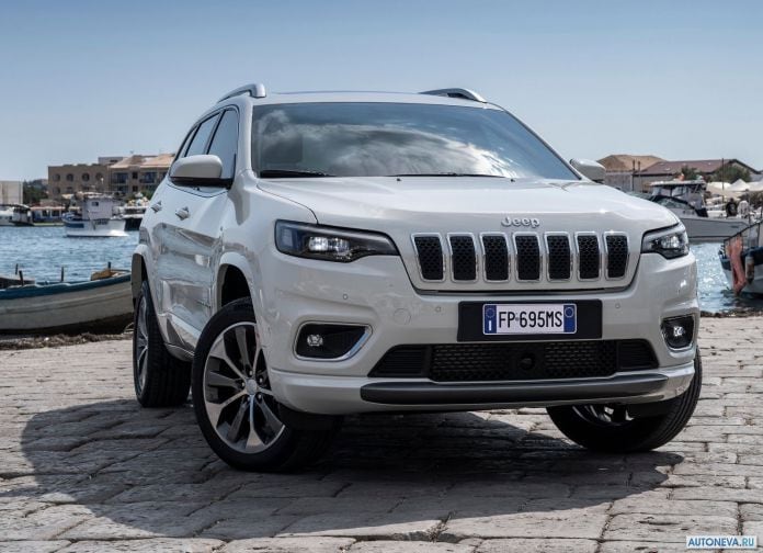 2019 Jeep Cherokee EU version - фотография 1 из 87