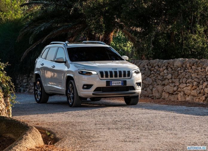 2019 Jeep Cherokee EU version - фотография 9 из 87