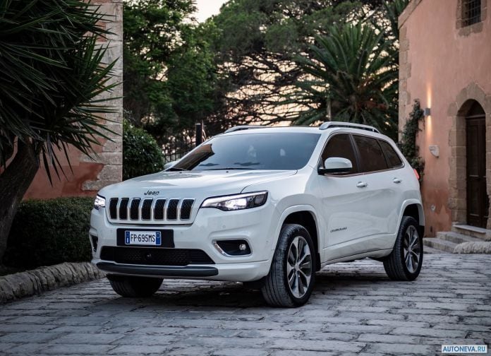 2019 Jeep Cherokee EU version - фотография 16 из 87