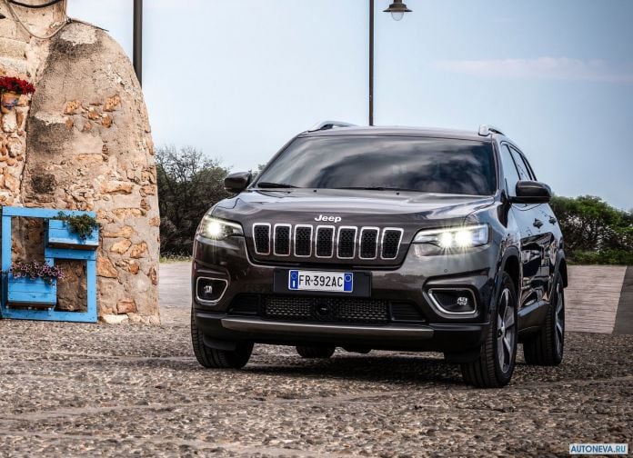 2019 Jeep Cherokee EU version - фотография 25 из 87