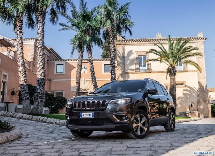 2019 Jeep Cherokee EU version - фотография 28 из 87