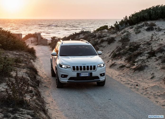 2019 Jeep Cherokee EU version - фотография 32 из 87