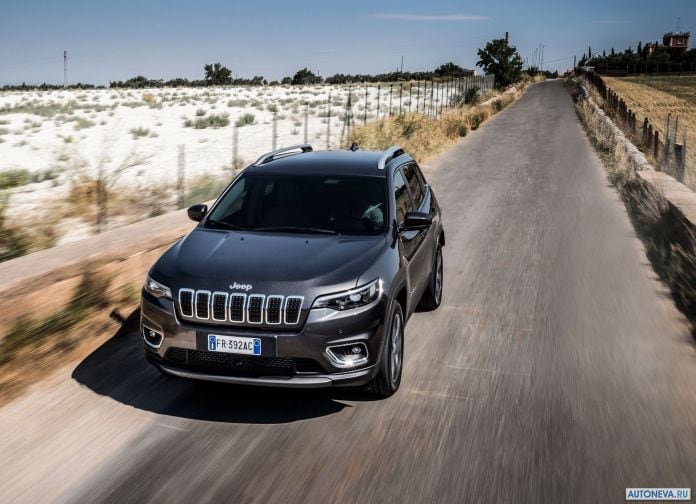 2019 Jeep Cherokee EU version - фотография 40 из 87