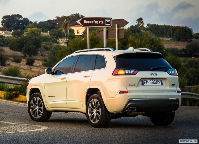2019 Jeep Cherokee EU version - фотография 51 из 87