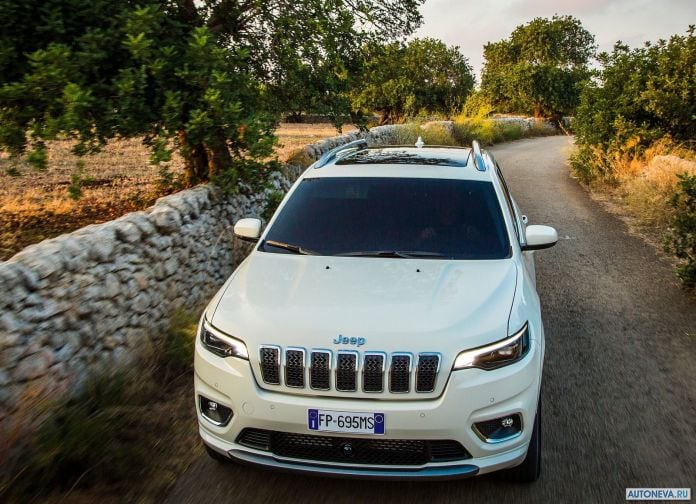 2019 Jeep Cherokee EU version - фотография 60 из 87
