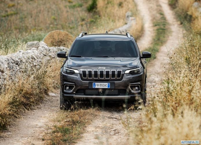 2019 Jeep Cherokee EU version - фотография 63 из 87