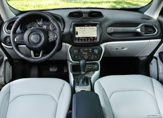 2019 Jeep Renegade - фотография 38 из 72
