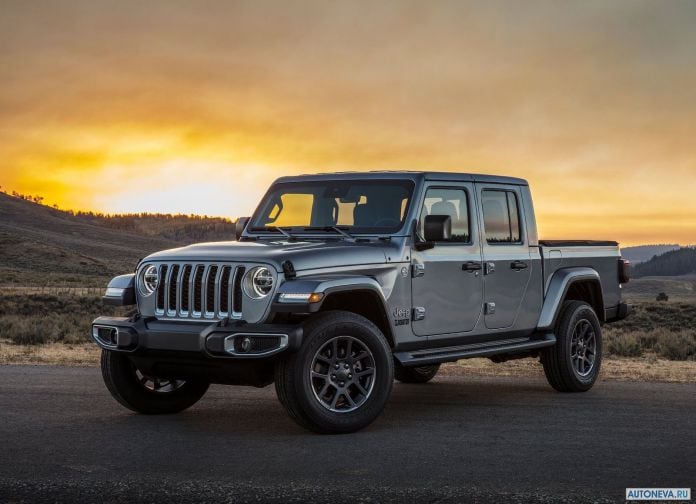 2020 Jeep Gladiator - фотография 1 из 212