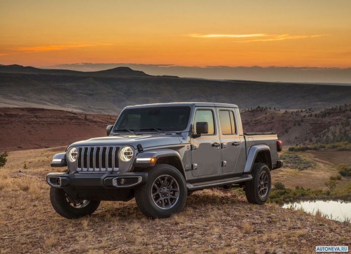 2020 Jeep Gladiator - фотография 3 из 212