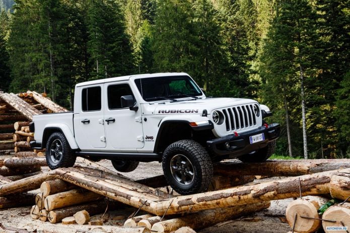 2020 Jeep Gladiator Rubicon EU - фотография 11 из 40