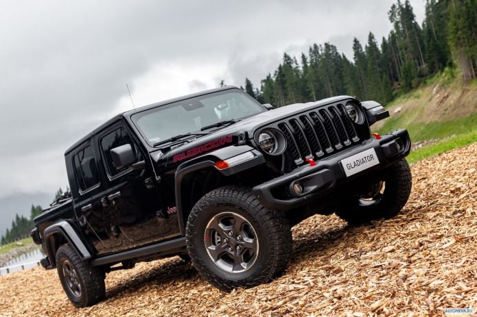 2020 Jeep Gladiator Rubicon EU - фотография 15 из 40