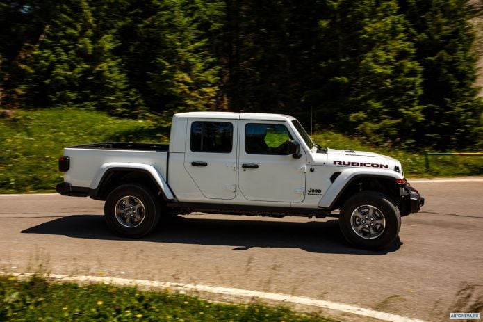 2020 Jeep Gladiator Rubicon EU - фотография 22 из 40 2020 Jeep Gladiator Rubicon EU - фотография 22 из 40