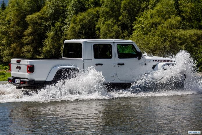 2020 Jeep Gladiator Rubicon EU - фотография 25 из 40