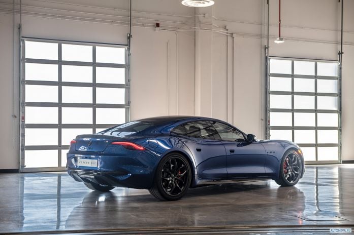2020 Karma Revero GTS - фотография 2 из 8 2020 Karma Revero GTS - фотография 2 из 8