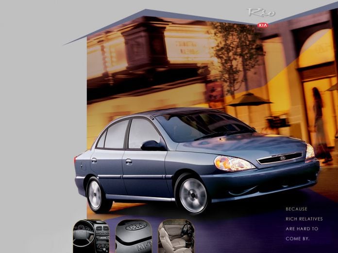 2000 Kia Rio Sedan - фотография 1 из 3