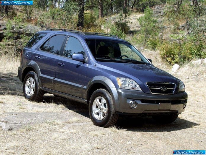 2003 Kia Sorento - фотография 26 из 55