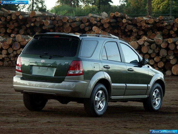 2003 Kia Sorento - фотография 28 из 55
