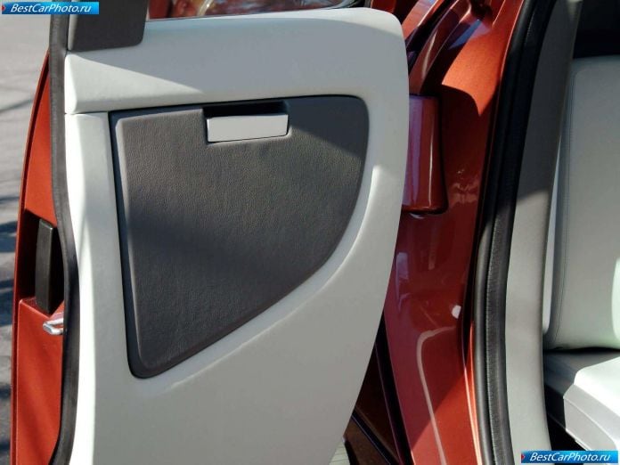 2004 Kia Kcv4 Mojave Concept - фотография 29 из 29