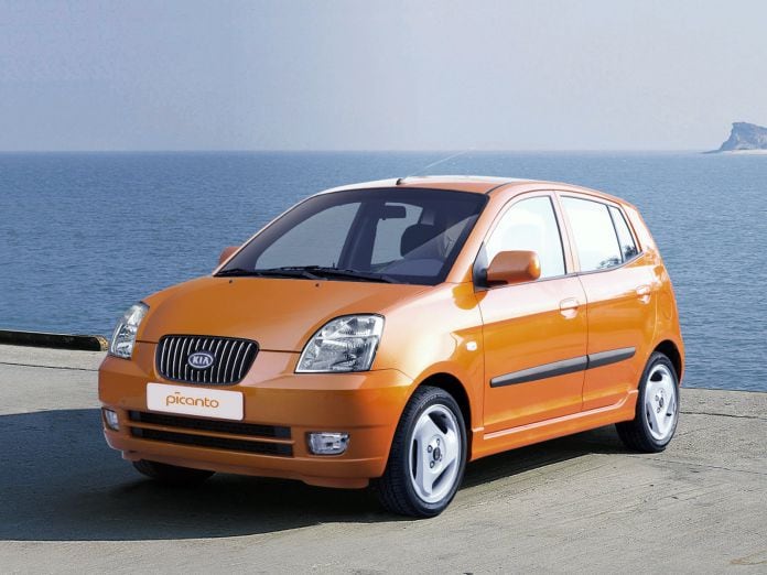 2004 Kia Picanto Hatchback 5D - фотография 16 из 115