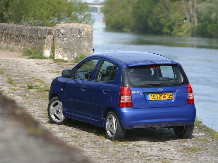 2004 Kia Picanto Hatchback 5D - фотография 21 из 115