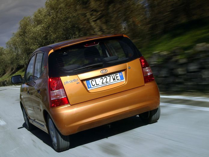 2004 Kia Picanto Hatchback 5D - фотография 33 из 115