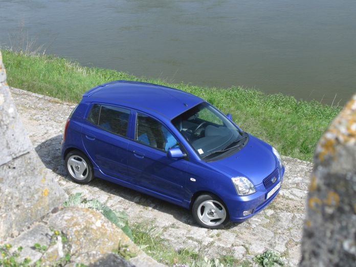 2004 Kia Picanto Hatchback 5D - фотография 38 из 115