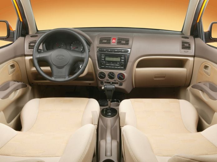 2004 Kia Picanto Hatchback 5D - фотография 79 из 115