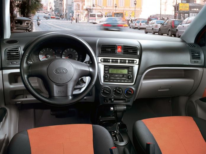 2004 Kia Picanto Hatchback 5D - фотография 81 из 115
