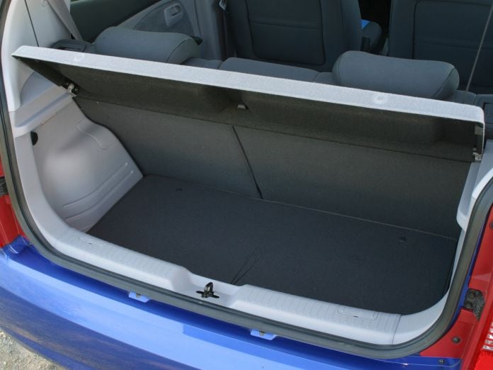 2004 Kia Picanto Hatchback 5D - фотография 99 из 115