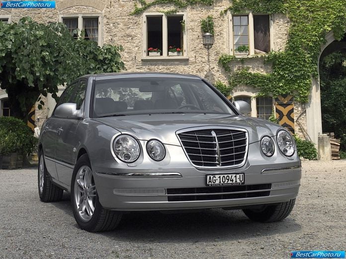 2005 Kia Opirus - фотография 13 из 35