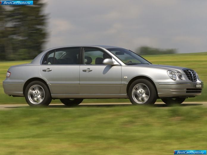 2005 Kia Opirus - фотография 19 из 35