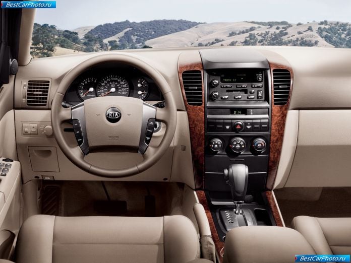 2005 Kia Sorento - фотография 5 из 7