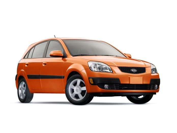 2005 Kia Rio Hatchback 5D - фотография 4 из 50