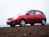 kia_2005_rio_hatchback_5_door_008.jpg