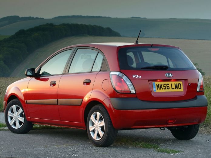 2005 Kia Rio Hatchback 5D - фотография 42 из 50