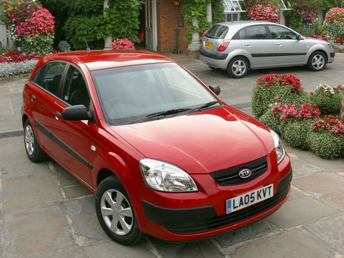 2005 Kia Rio Hatchback 5D - фотография 46 из 50