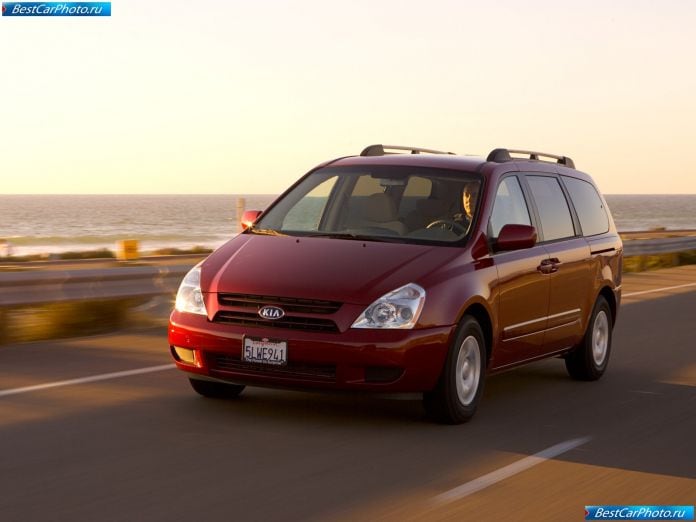 2006 Kia Sedona - фотография 3 из 67