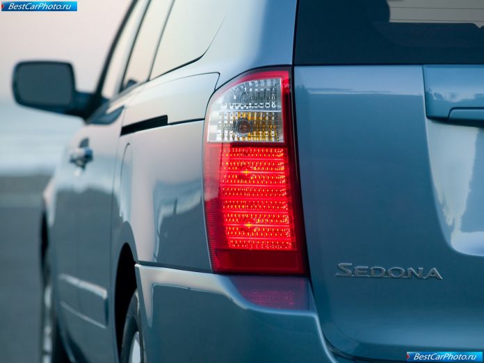 2006 Kia Sedona - фотография 59 из 67