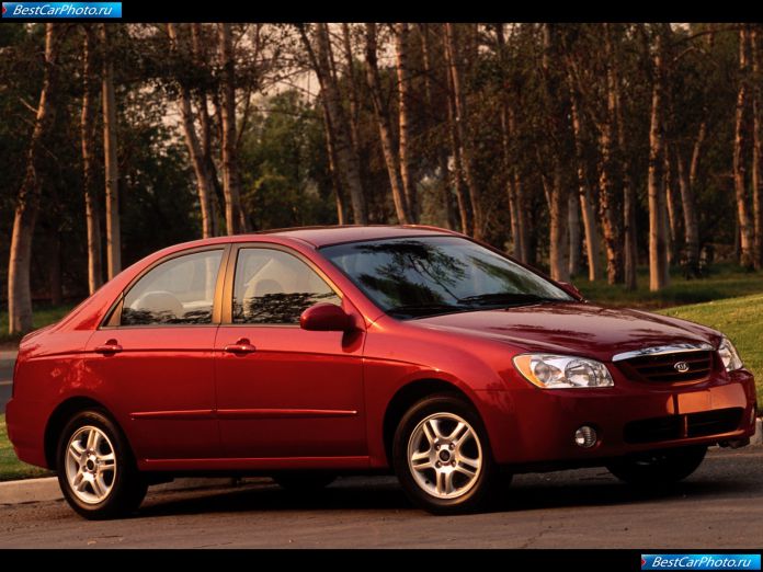 2006 Kia Spectra - фотография 6 из 18