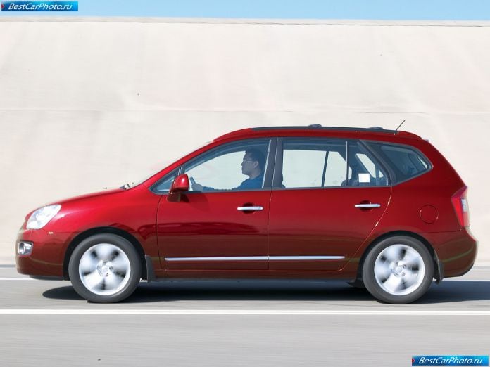 2007 Kia Carens - фотография 35 из 113