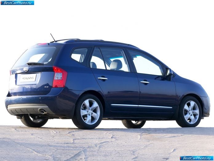 2007 Kia Carens - фотография 37 из 113