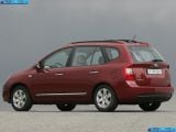 kia_2007-carens_1600x1200_045.jpg