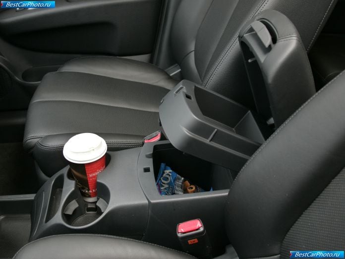 2007 Kia Carens - фотография 72 из 113